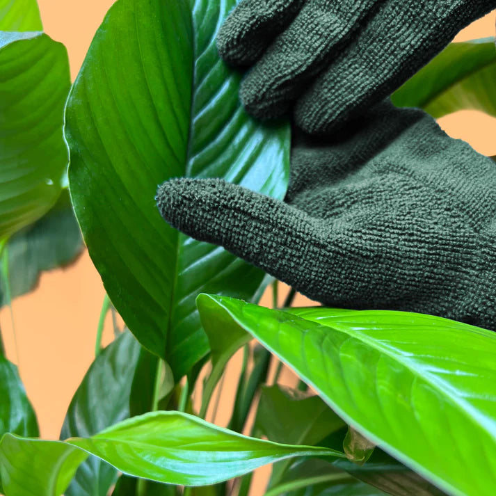 Leaf Cleaning Gloves - Green