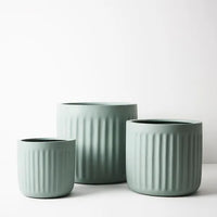 Pleat Pot Round