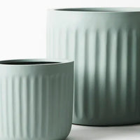 Pleat Pot Round