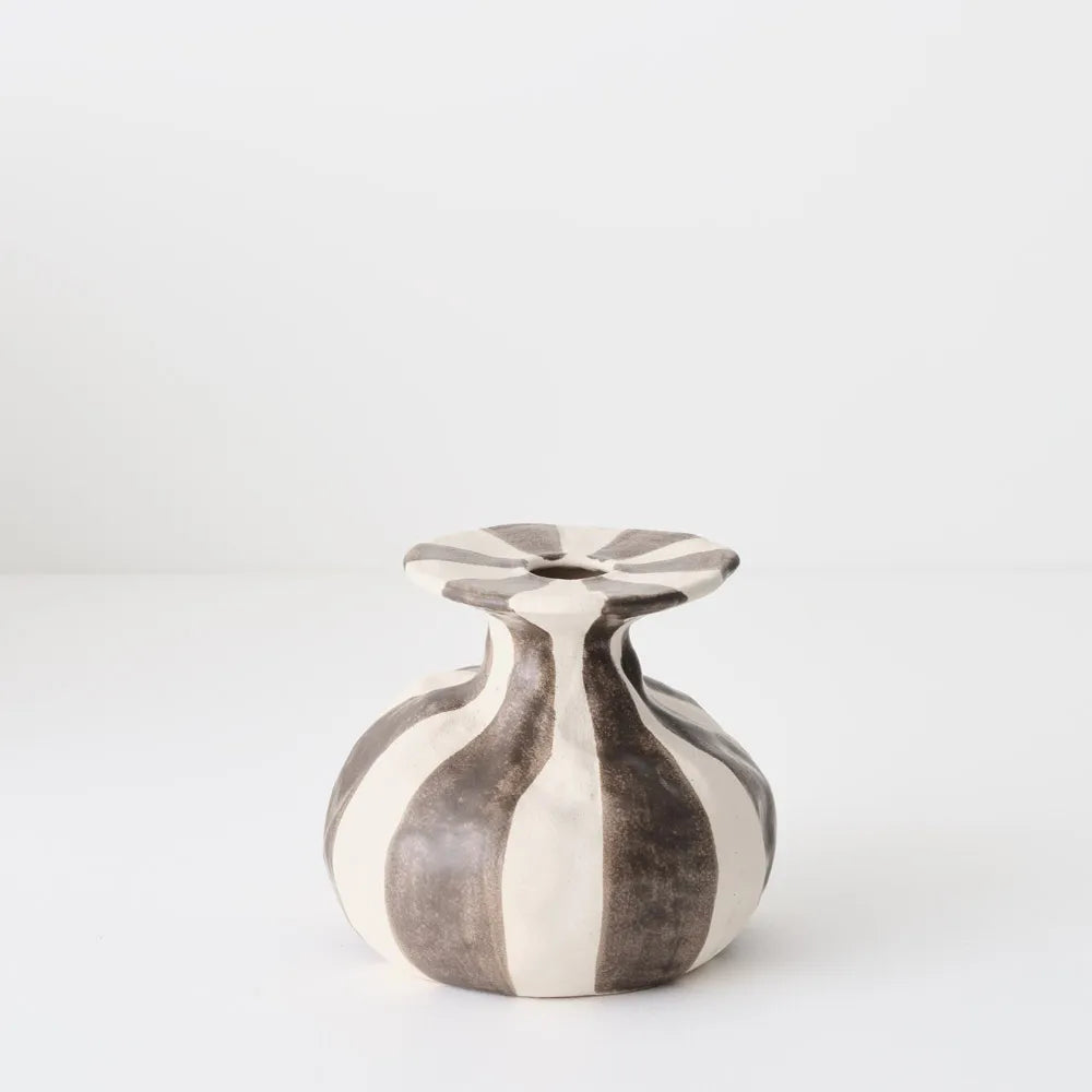 Oreio Vase Chocolate Brown