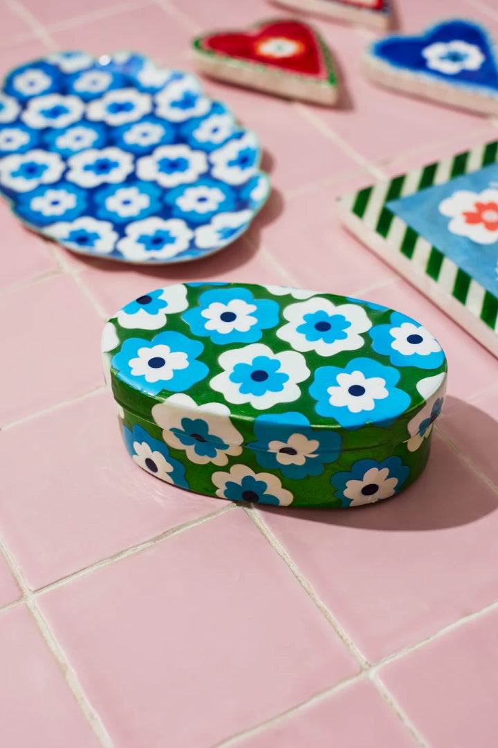 Poppy Green Box